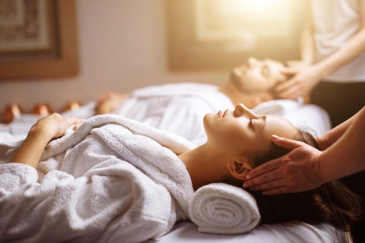 serenity luxury spa borivali Gallery